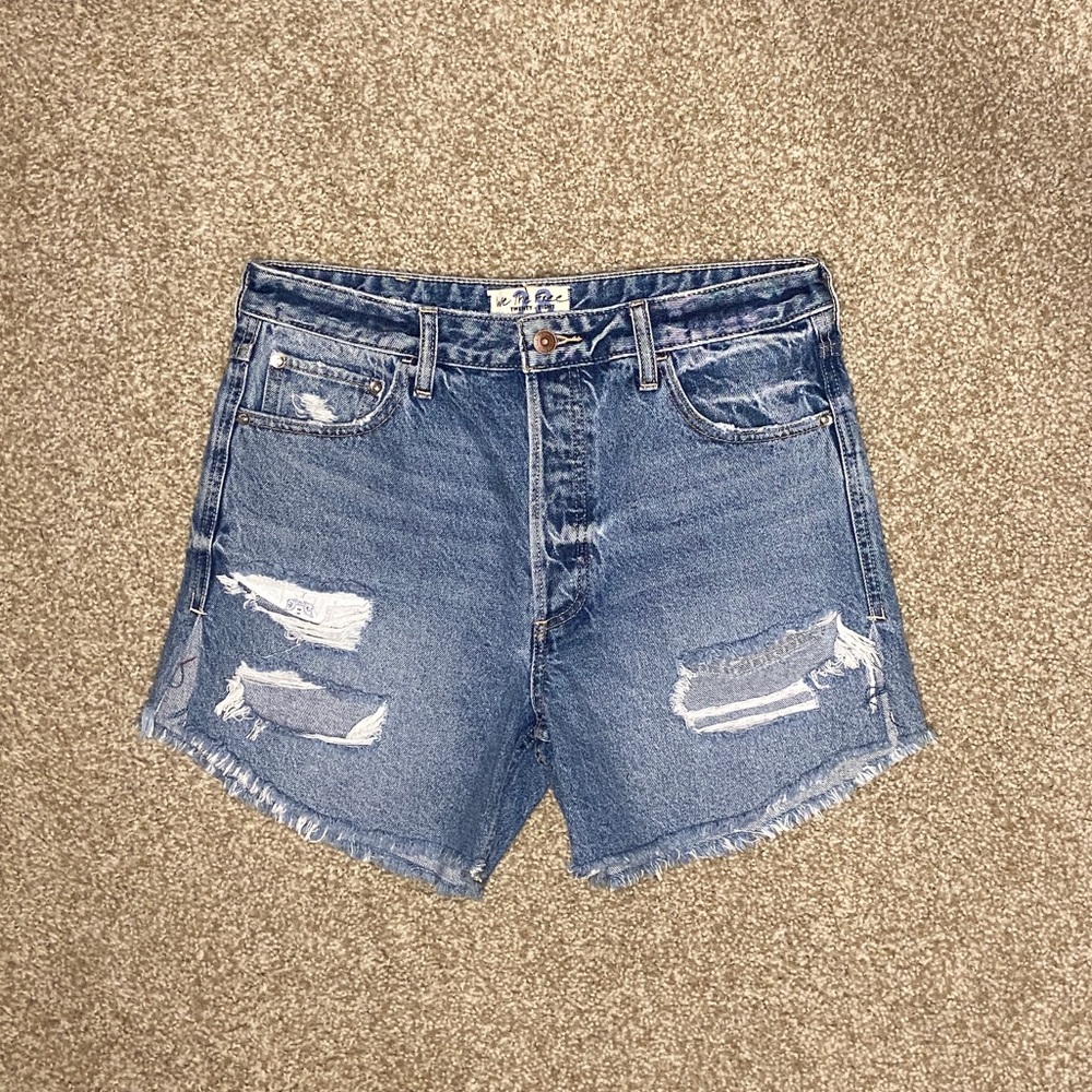 • we the free jean shorts •